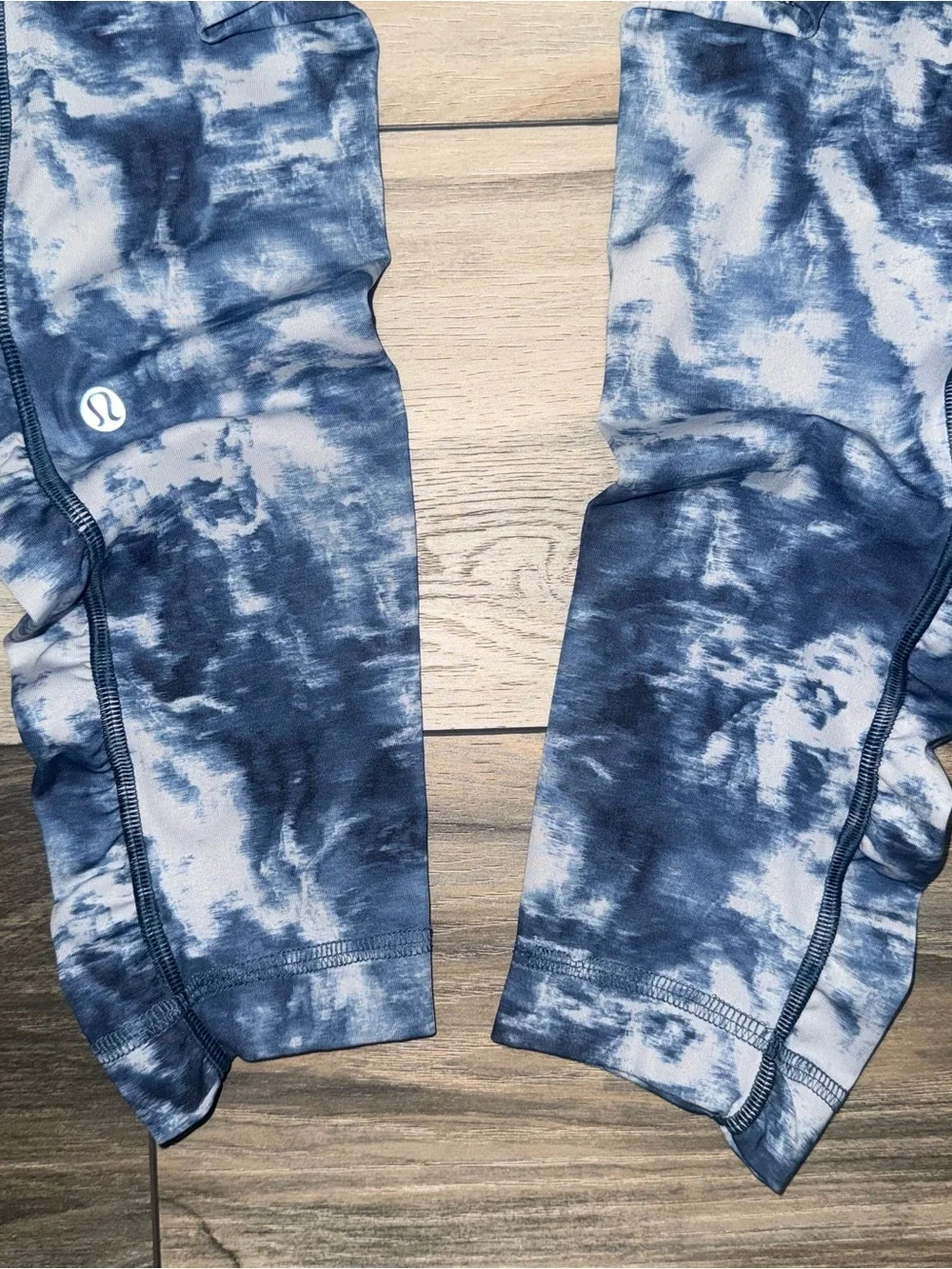 Lululemon Sz 6 Speed Tight All Full On Luxtreme Sea Side Silver Fox Alberta Lake - Picture 6 of 9